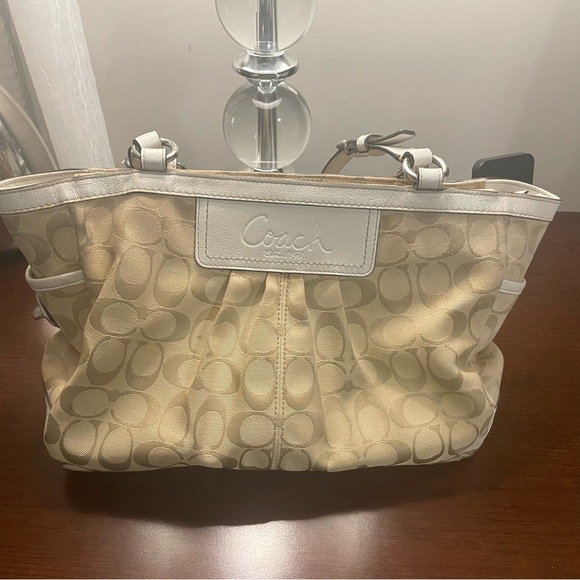 Coach Signature Pleated Gallery Tote Beige White Jacquard Canvas Leather F14281 - Picture 6 of 12